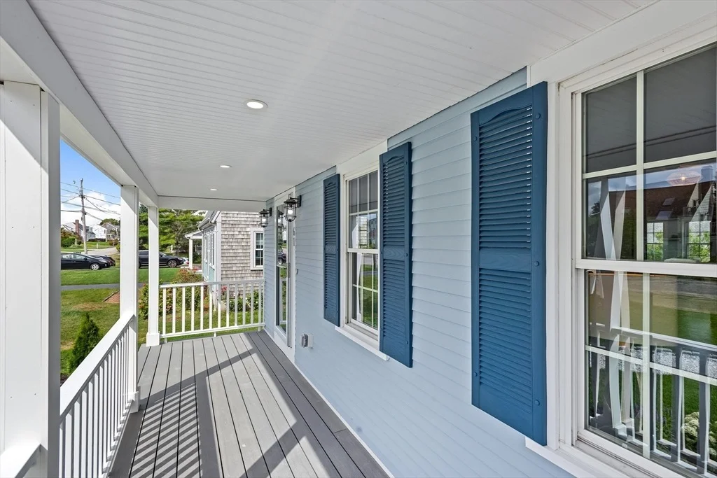 Photo of 61 Tupper Ave