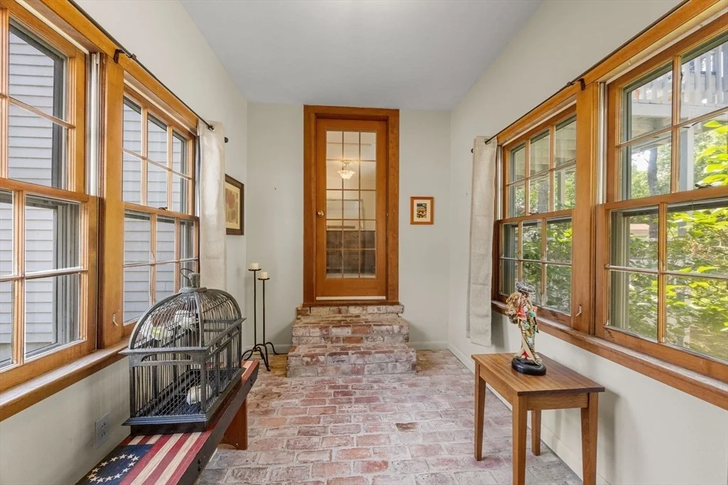 Photo of 20 Freeman Ave