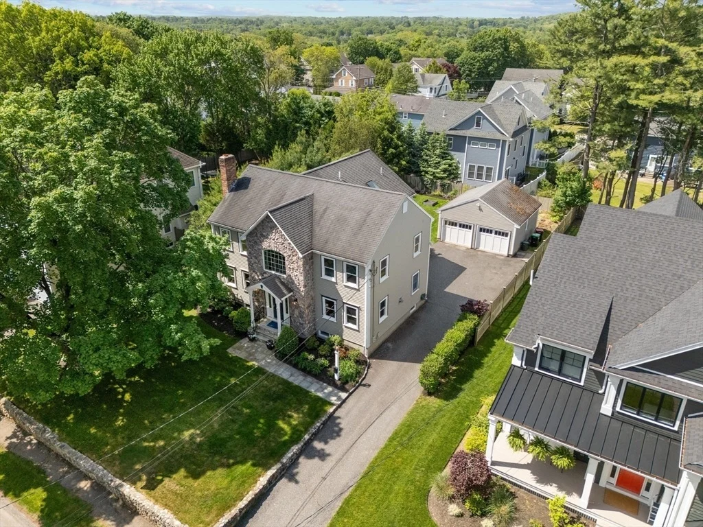 Photo of 104 Pine Grove St
