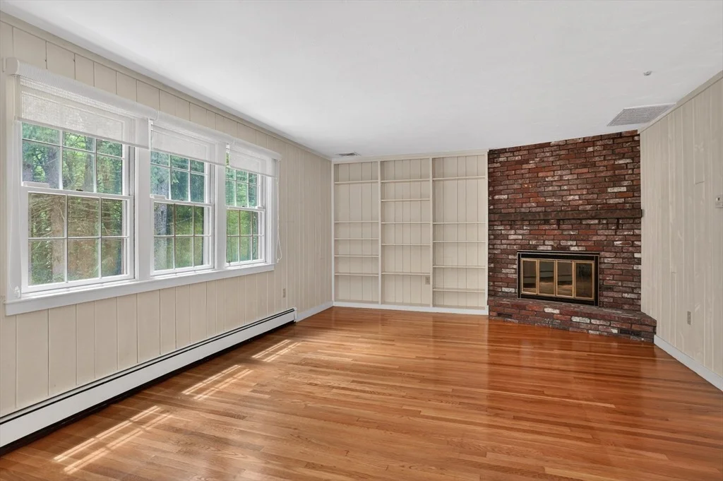 Photo of 17 Maplewood  Road