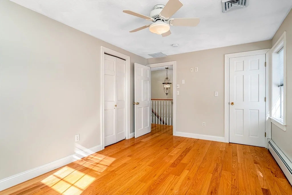 Photo of 4 Madigan Ln