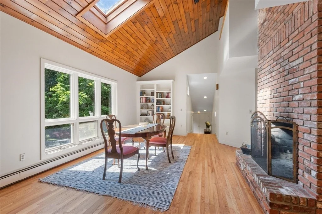 Photo of 1159 North Rd
