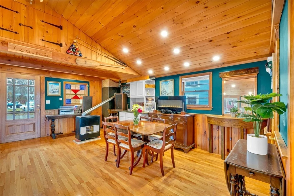 Photo of 1 Bisson Ln