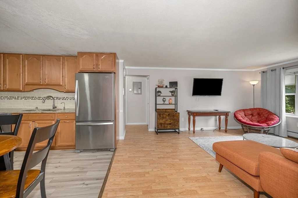 Photo of Unit 7 at A4 Colonial Dr