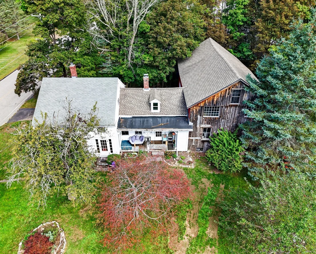 Photo of 260 Pleasant St