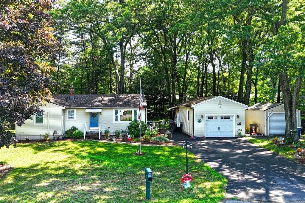 Photo of 64 Brigham Rd
