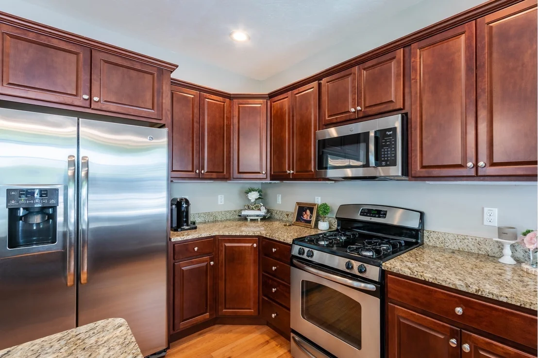 Photo of 493 Taylor Rd