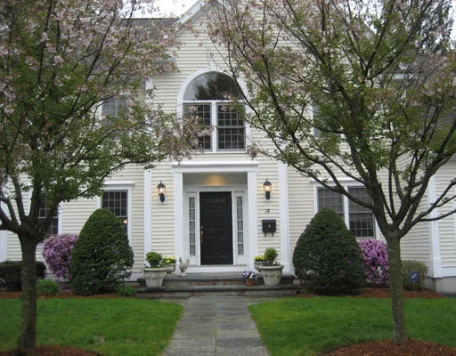 Photo of 18 Colonial Road