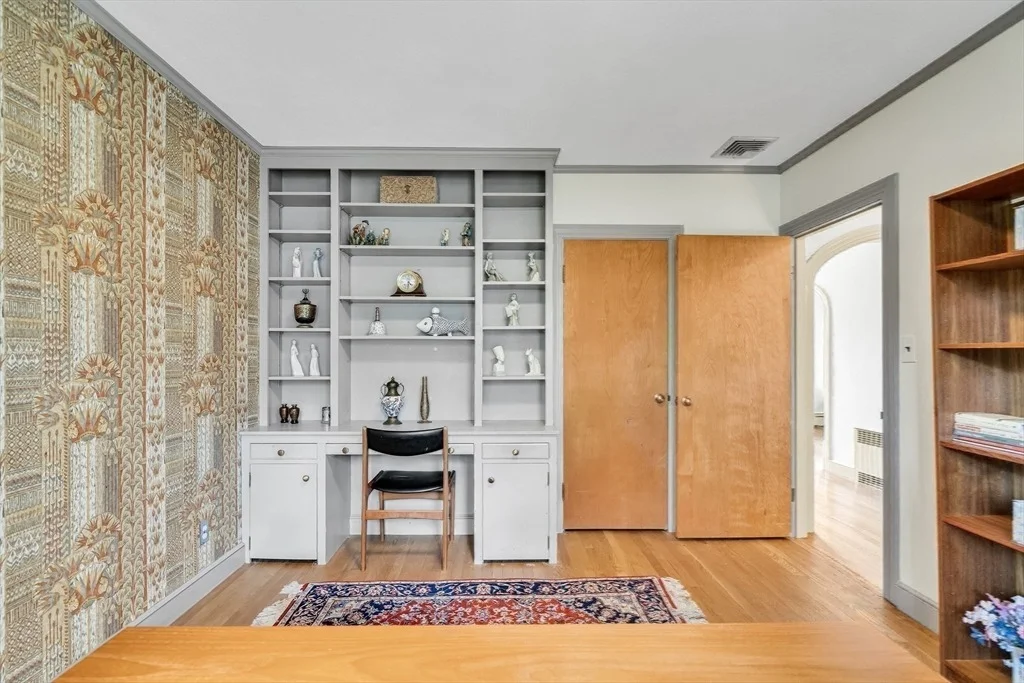 Photo of 6 Oakland Circle