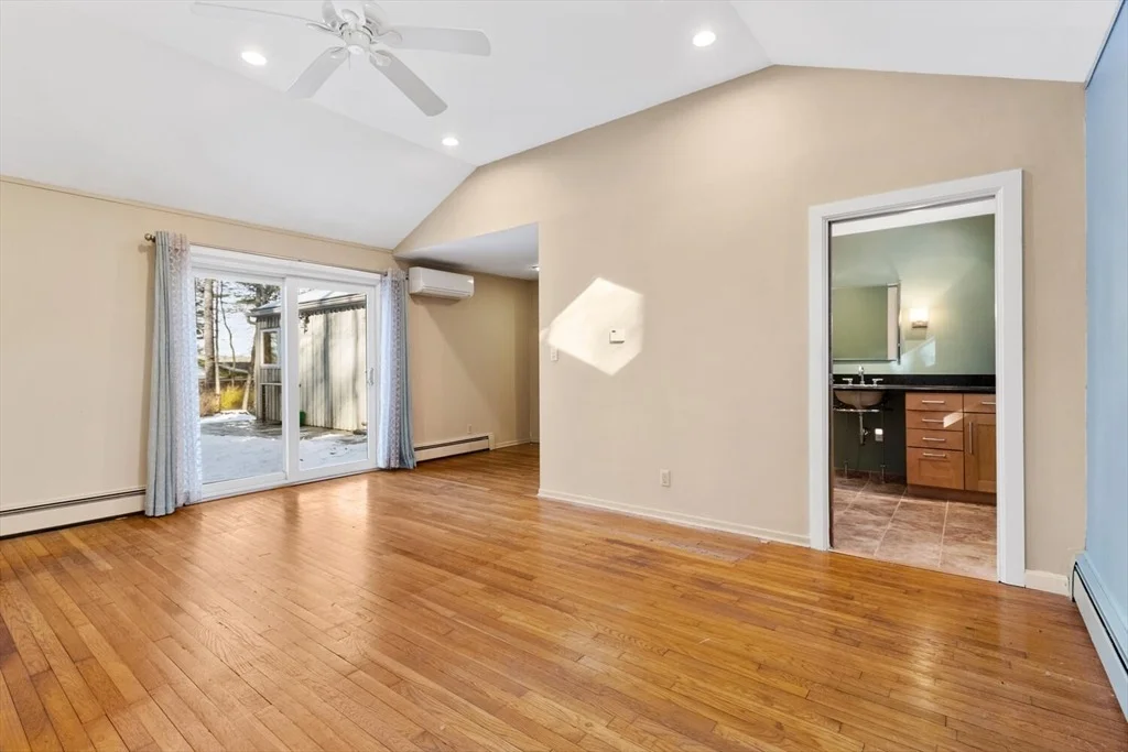 Photo of 7 Kelley Rd