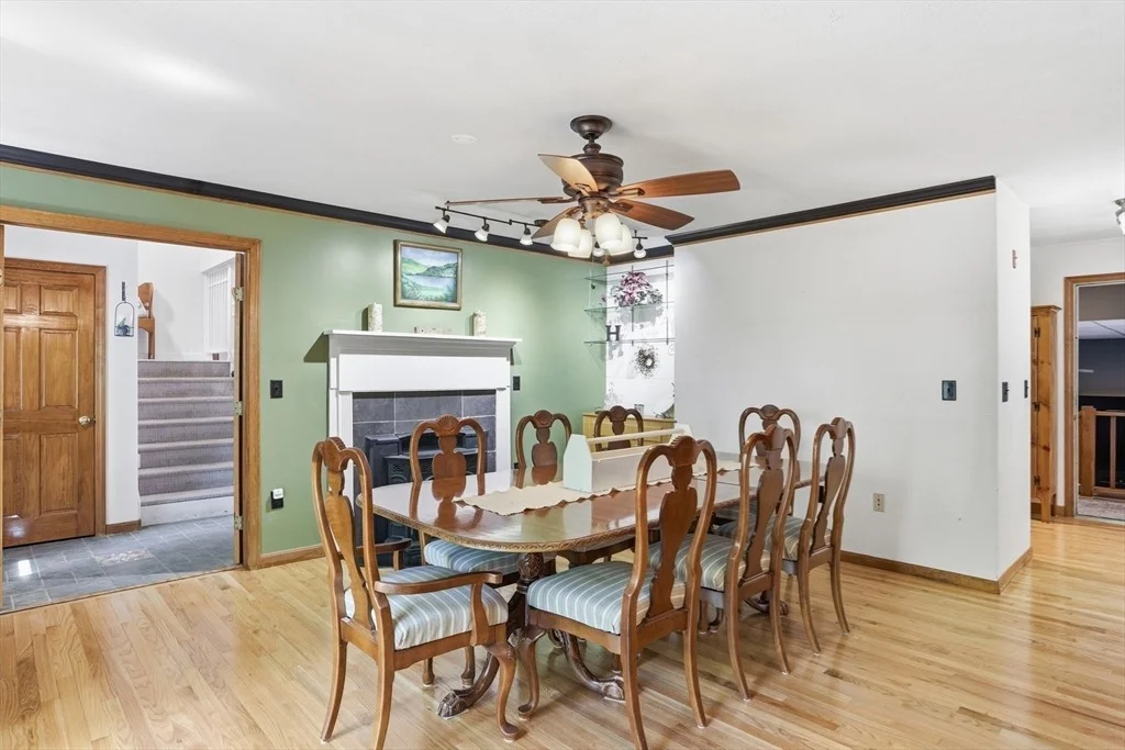 Photo of 25 Thomas Pl