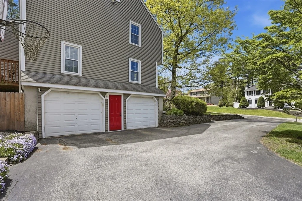 Photo of 20 Larson Road