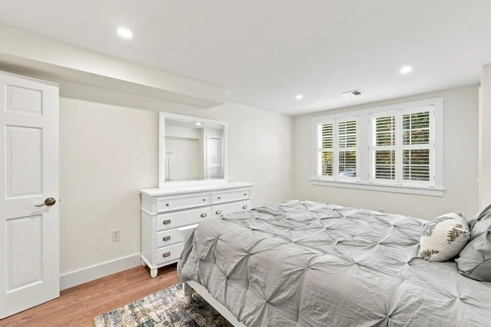 Photo of 33 Dexter Ave