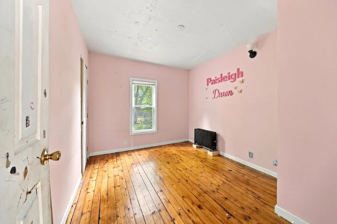 Photo of 30 Myrtle Ave
