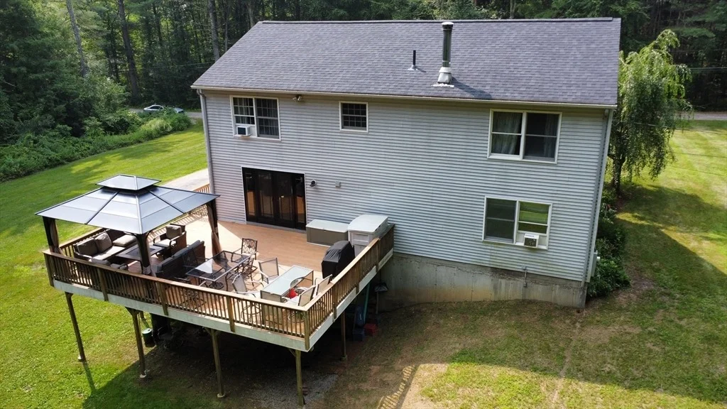 Photo of 1 Barefoot Ln
