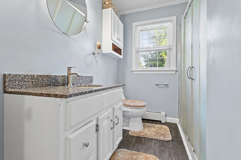Photo of 28 Lillian Ter