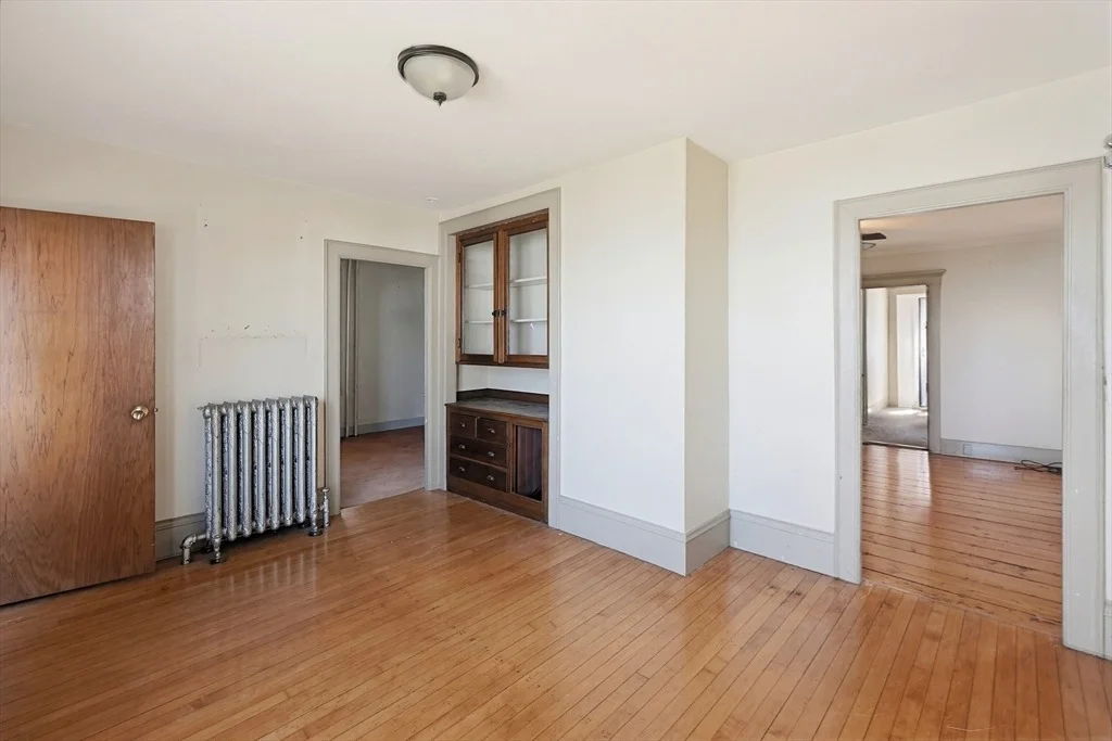 Photo of 574 Durfee St