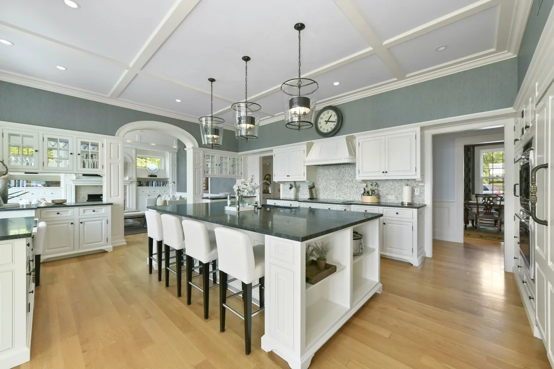 Photo of 5 Bare Cove Ln