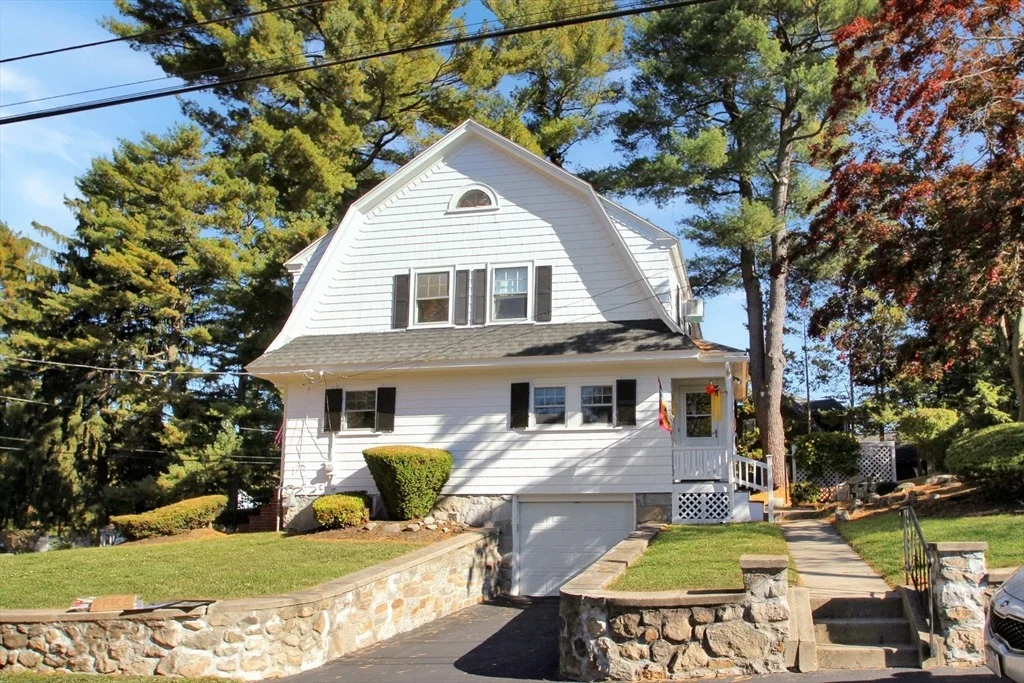 Photo of 8 Locust Rd