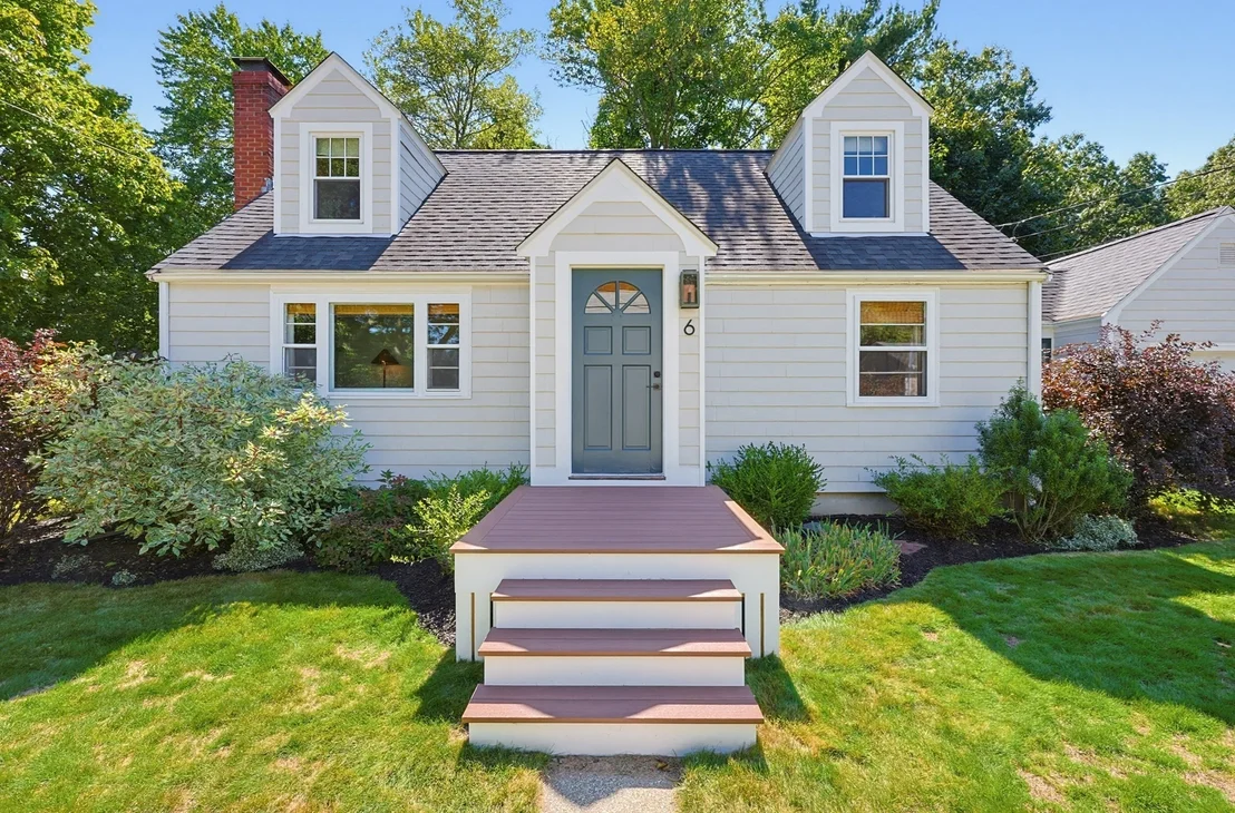 Photo of 6 Park Ave.