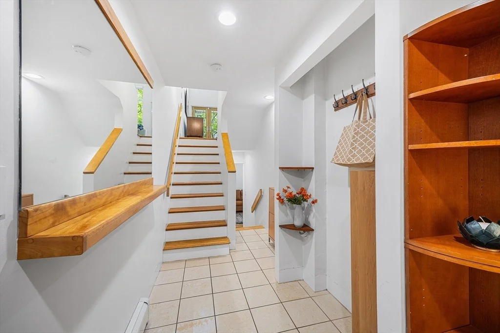 Photo of 16 Ellery Square