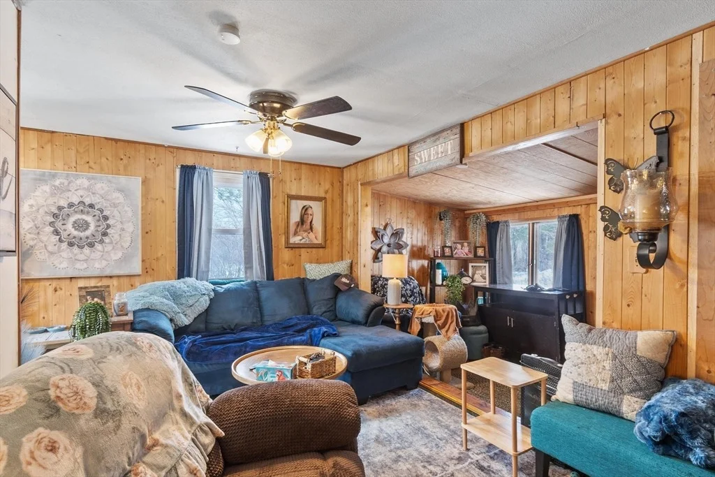 Photo of 6 Henry Rd