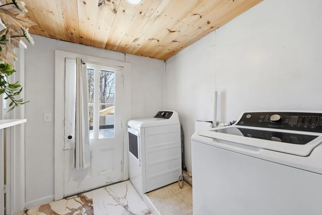 Photo of 40 Hillside Ave