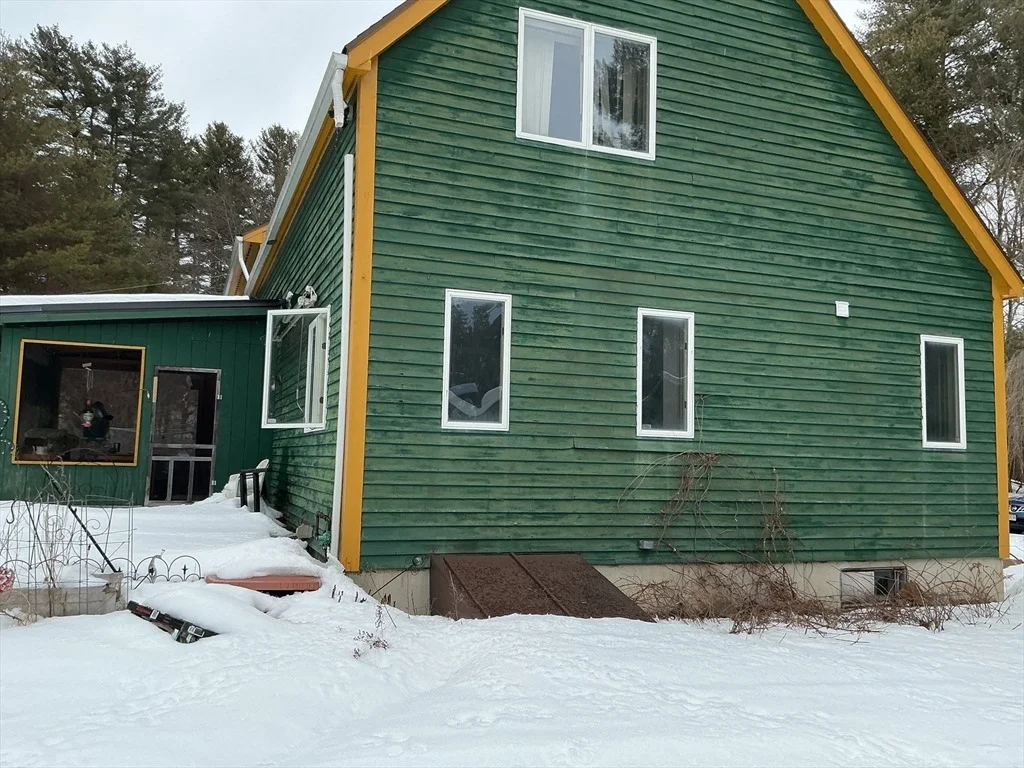 Photo of 91 Old Poor Farm Rd