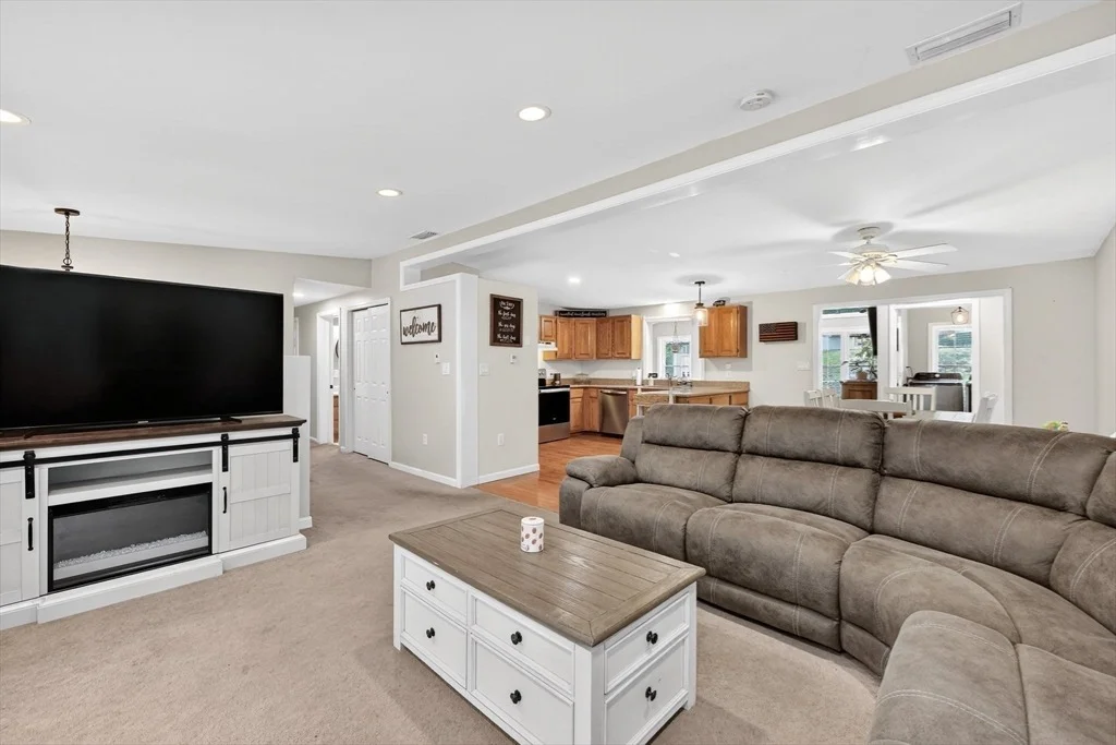 Photo of 63 Barton Ave