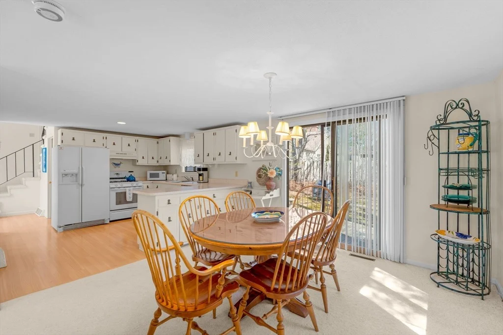 Photo of 213 Fells Pond Rd