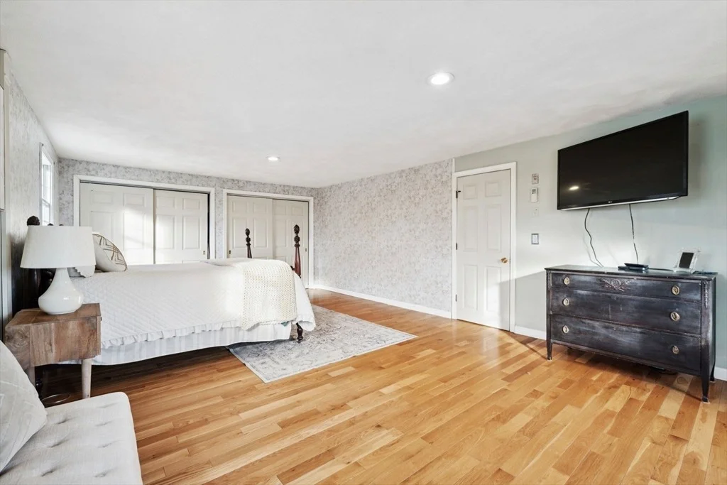 Photo of 27 Temple St