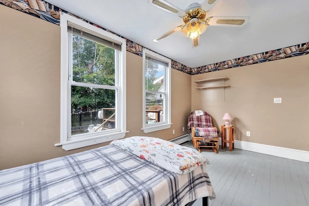 Photo of 72 Hillside Ave