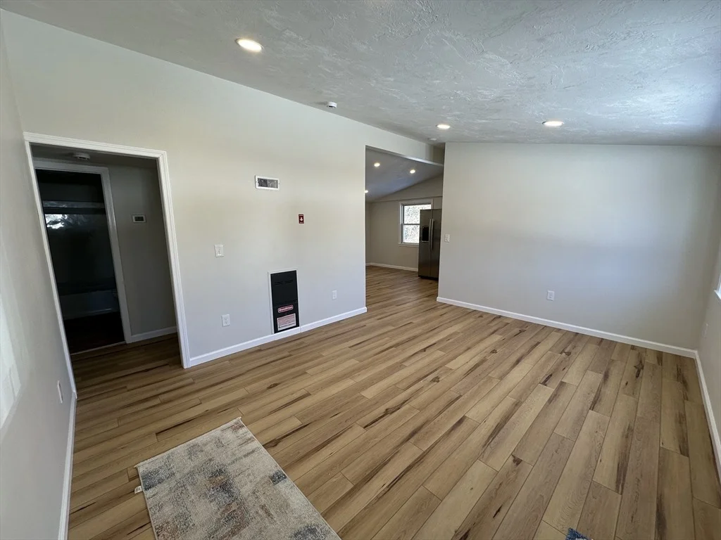 Photo of 113 Paula Cir
