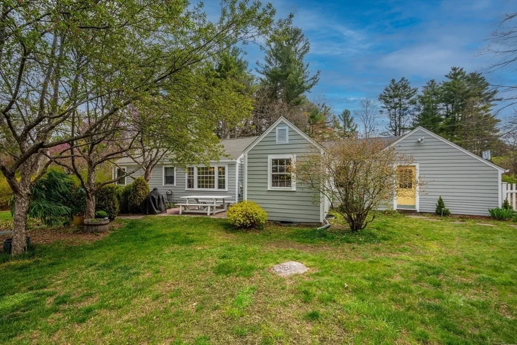Photo of 114 Nagog Hill Rd