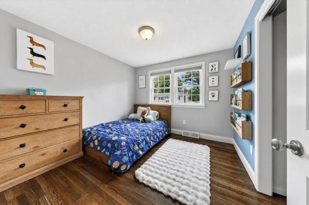 Photo of 26 Townsend Ave