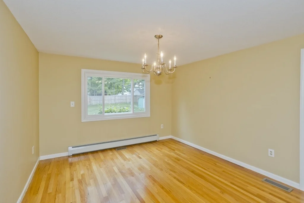 Photo of 236 Forest Glen