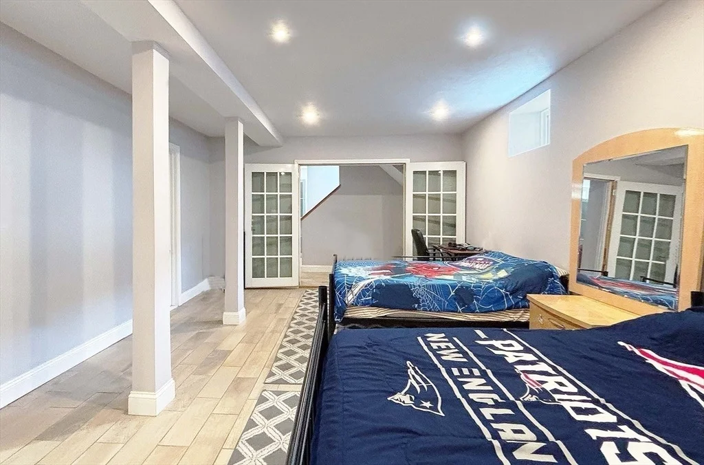 Photo of 44 Harmon St
