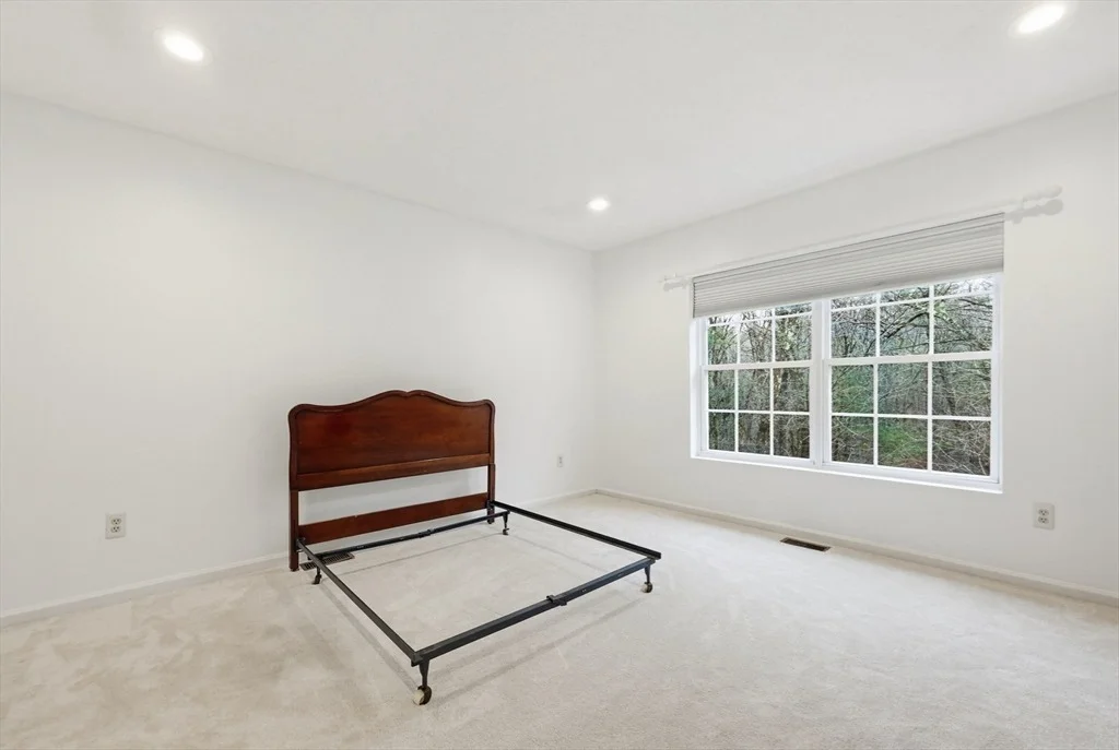 Photo of 6 Balcom Dr.