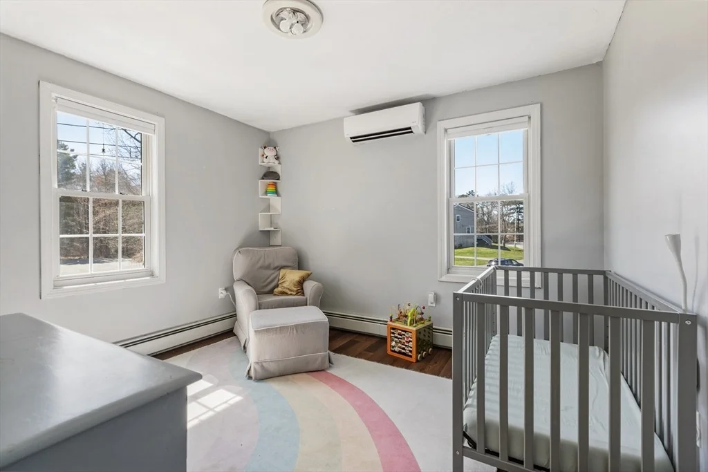 Photo of 18 Forestview Dr