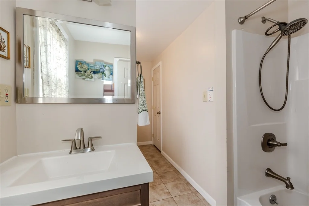 Photo of 310 Mendon Road