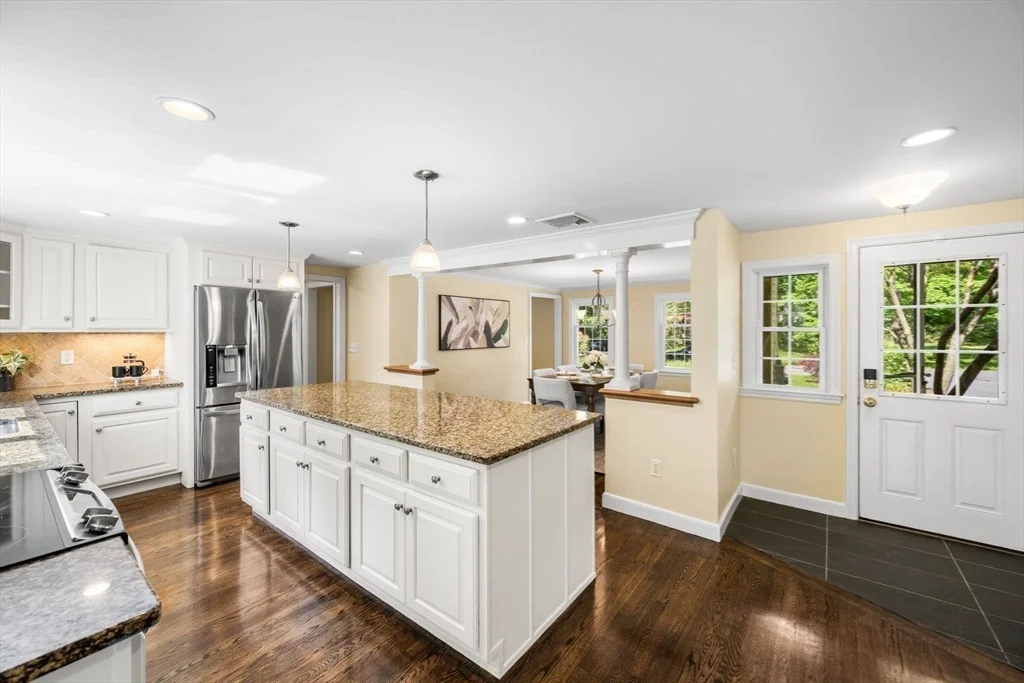 Photo of 30 Meadow Dr