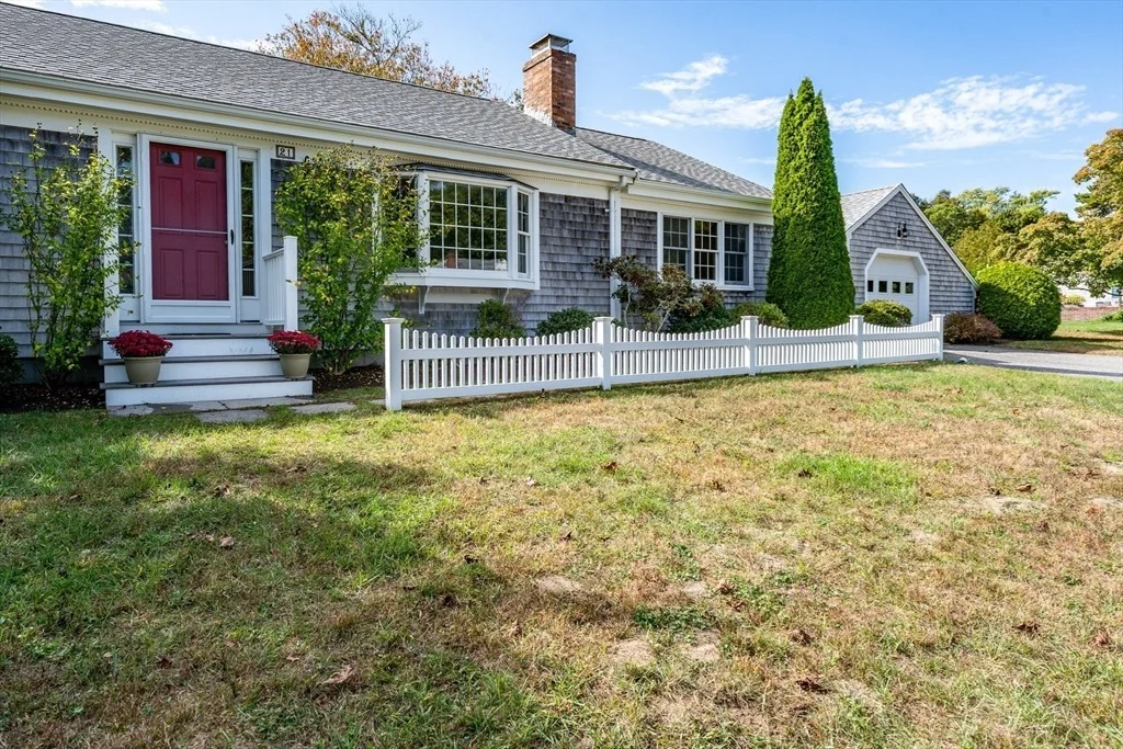 Photo of 21 Wilton Dr