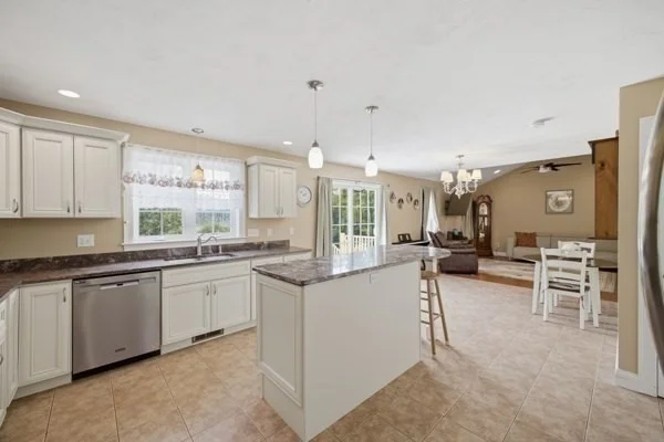 Photo of 273 Maple Ave