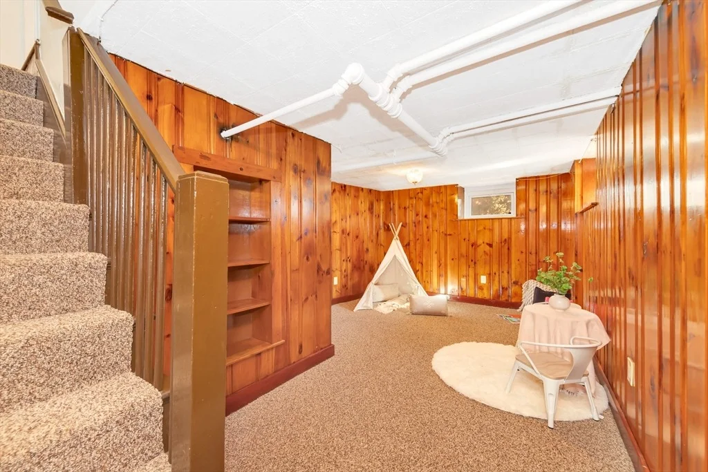 Photo of 39 Pine Ridge Road