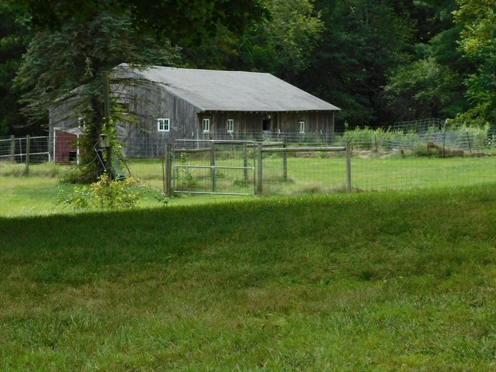 Photo of 30 Little Rest Rd