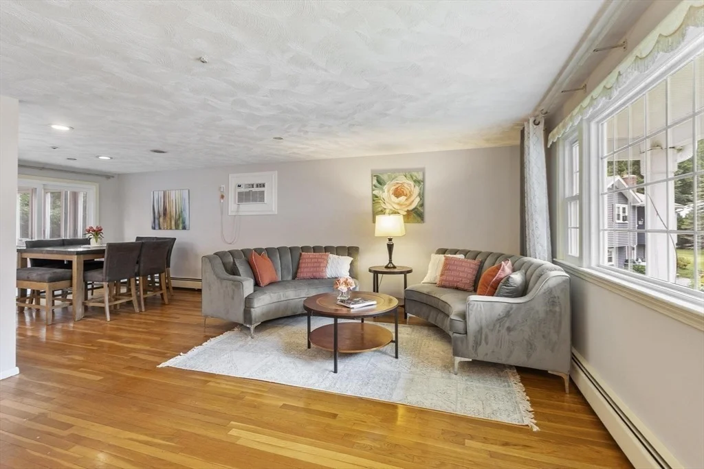 Photo of 14 Olde Berry Road