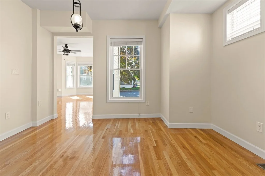 Photo of 34 Maple Avenue