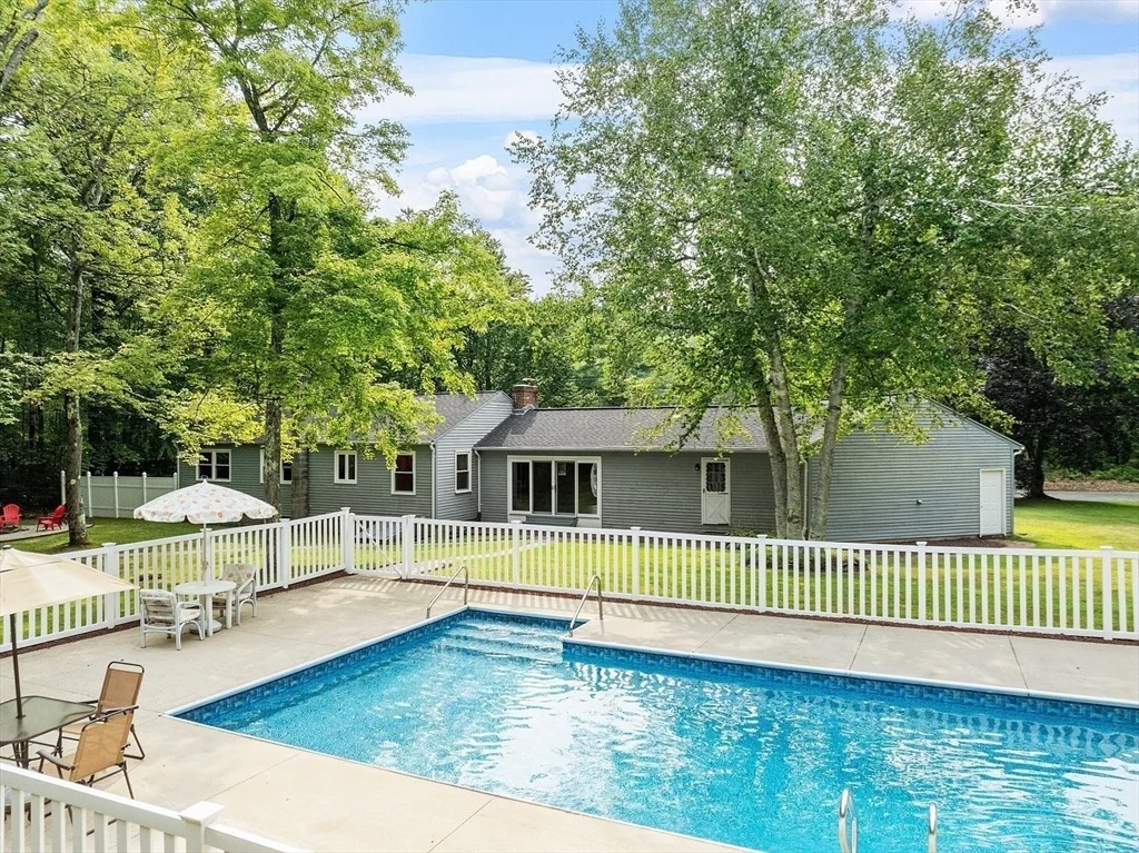 Photo of 9 Hosmer Road
