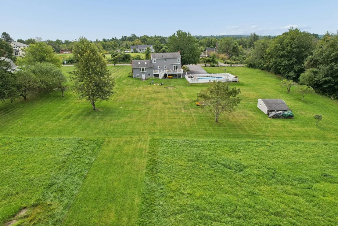 Photo of 196 Eight Lots Rd