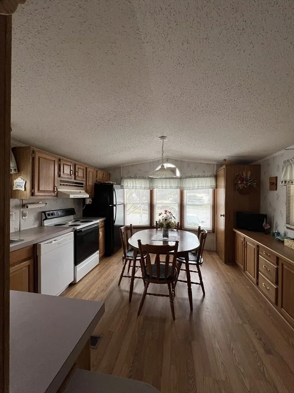 Photo of 56 Park Ave